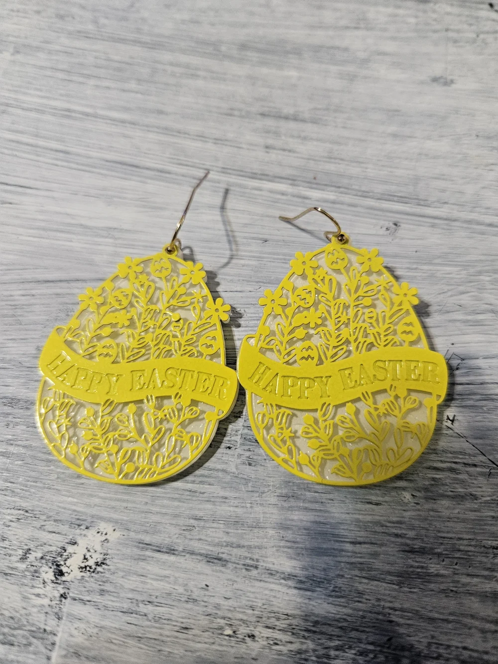 Source Unknown Yellow Floral 